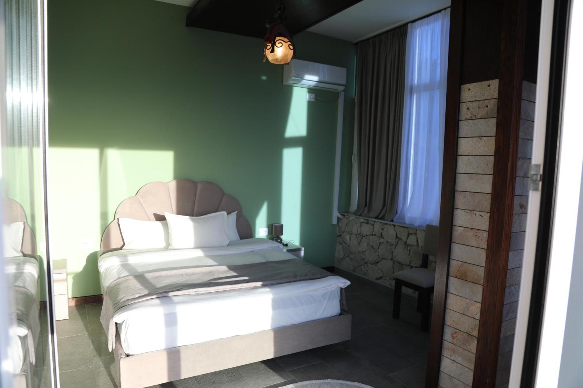 Hotel Pamja E Qyteteve Krujë Exterior foto